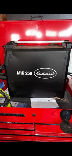 Eastwood Mig 250A 120/240V
