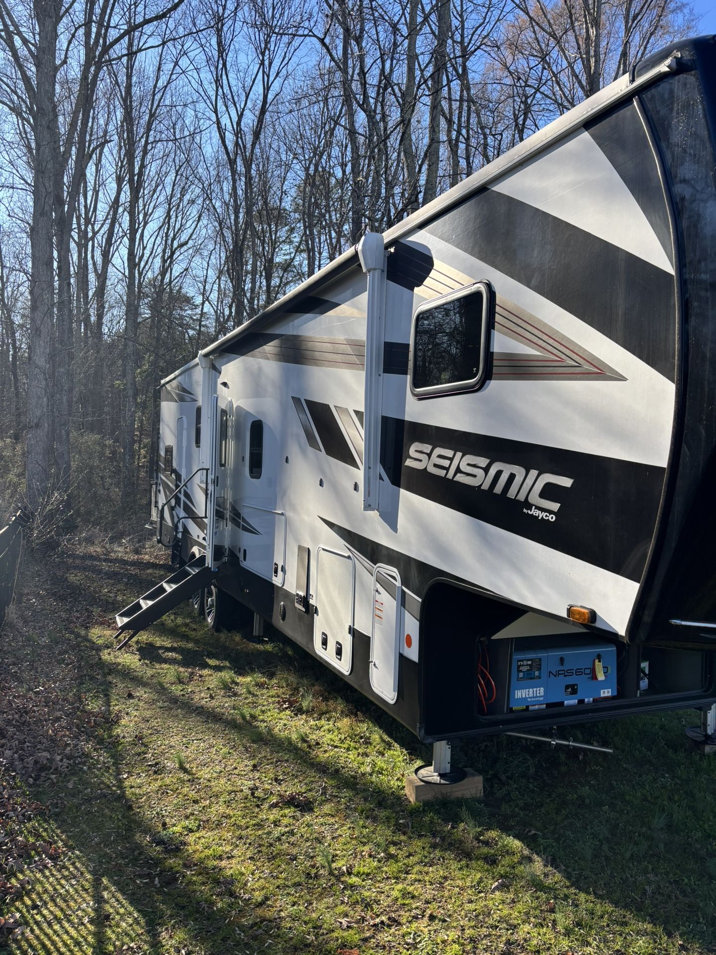 2024 Jayco Seismic