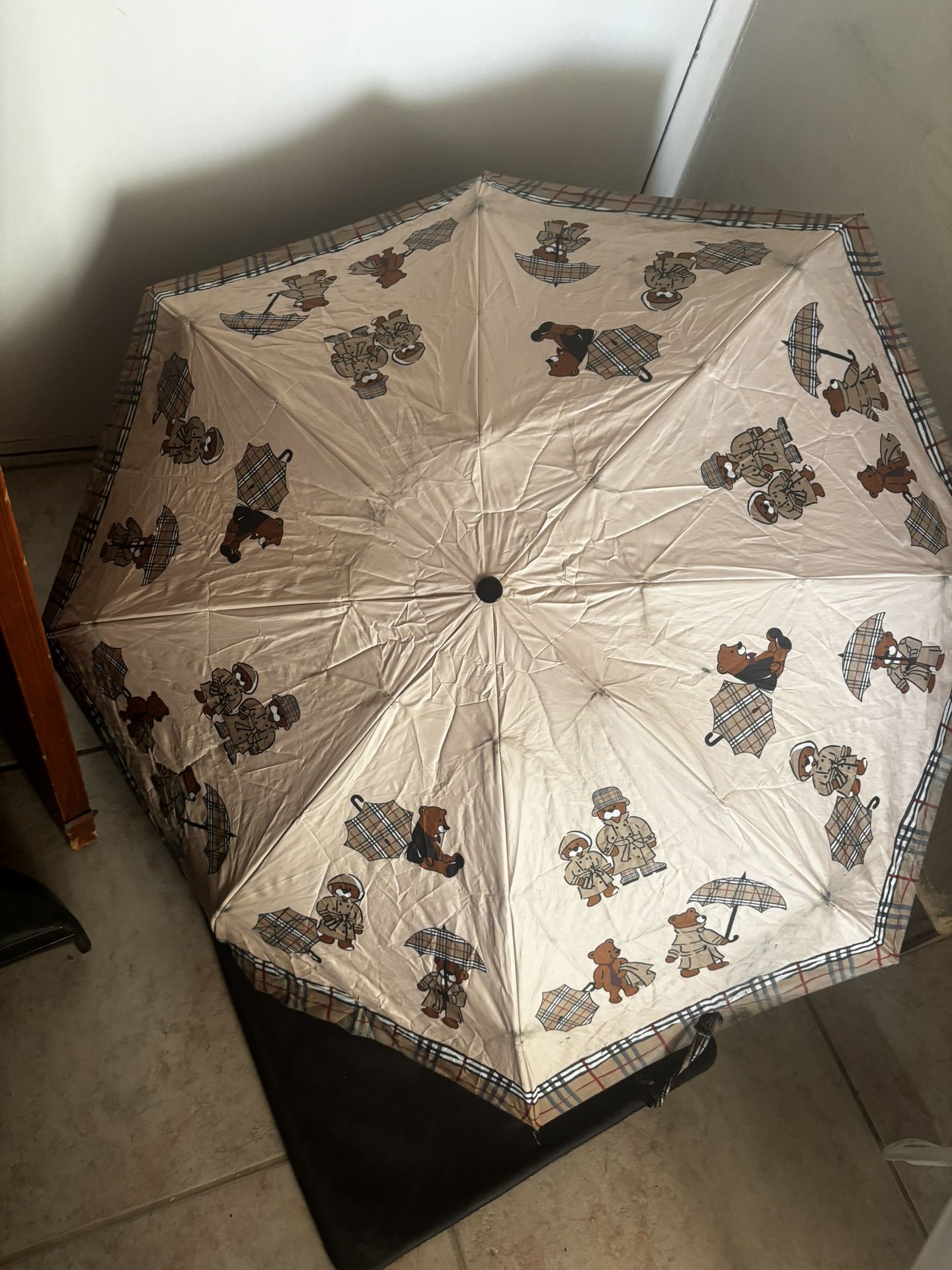Burberry Teddy Bear nova Check logo umbrella water raincoat accessories unisex
