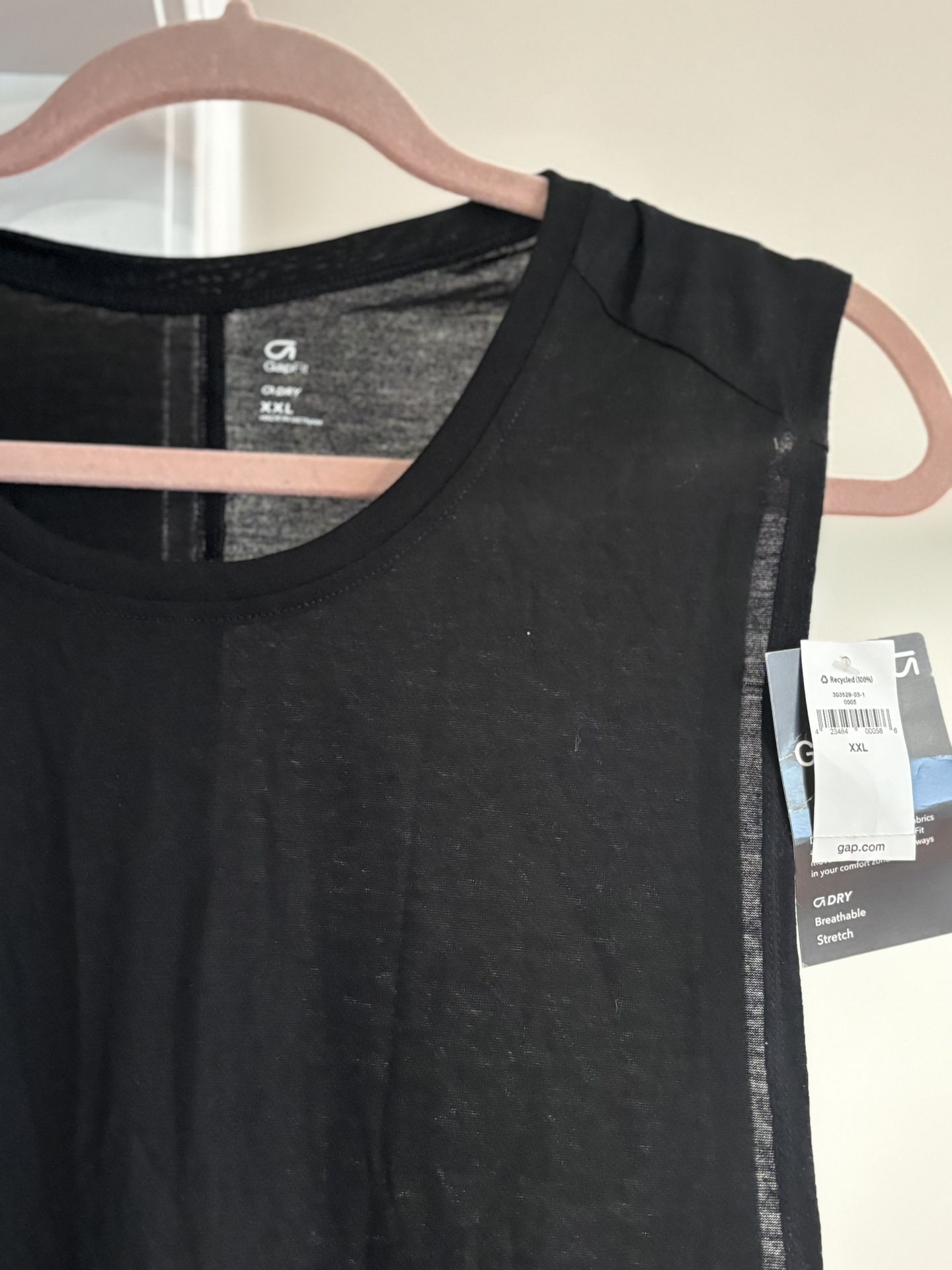 Gap Black Sleeveless Workout Top