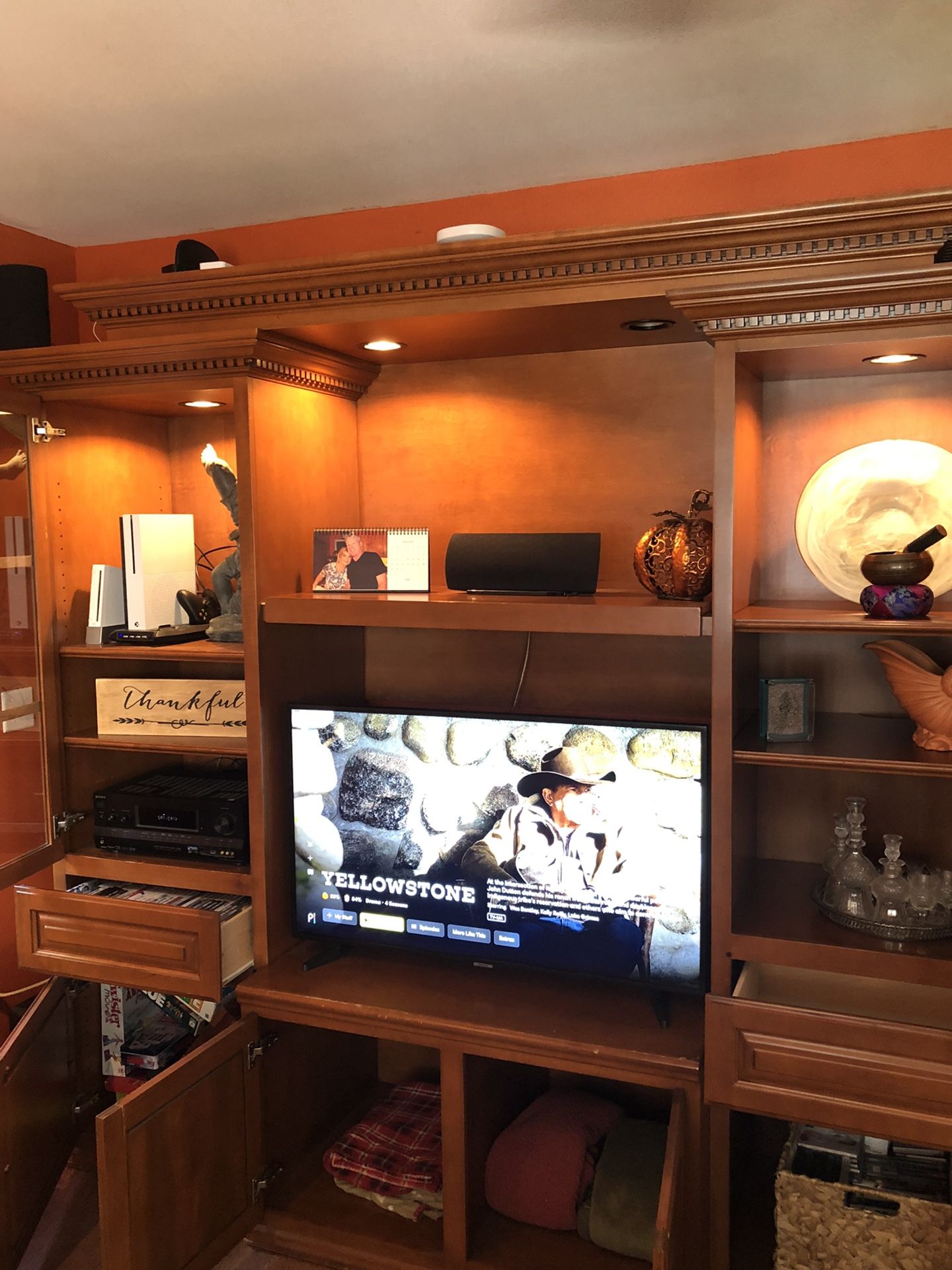 TV/Media Wall Unit