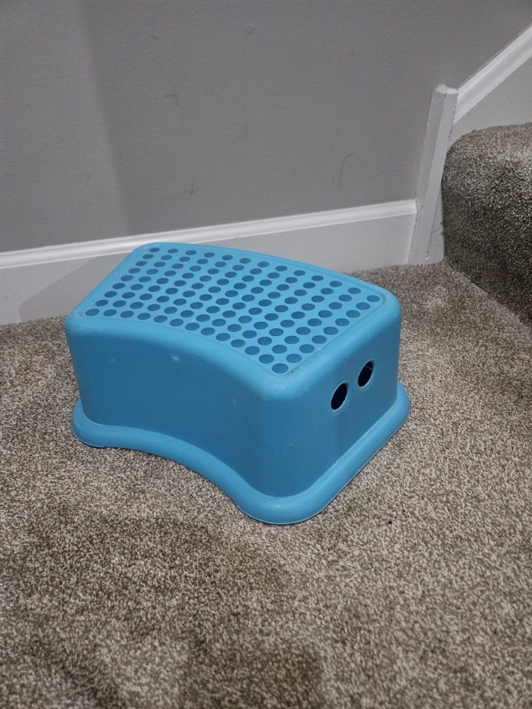Kids Step Stool