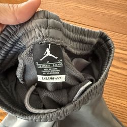 Boys Jordan sweatpants