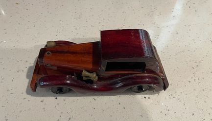 Small wood car 7 inches long