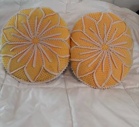 Pair of Vintage Handmade Crochet Flower Throw Pillows – Yellow & White