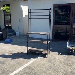 Shelf Unit