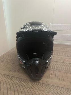 Adult small fulmer helmet