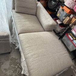 Mini Couch, Master Bed Frame and Mattress + Lamp. 10x10 Rug