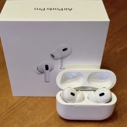 Apple AirPods Pro 2nd Generation with MagSafe Wireless Charging Case - White