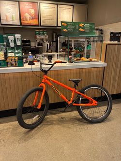 Se bike Halloween limited addition
