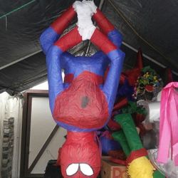 Pinatas