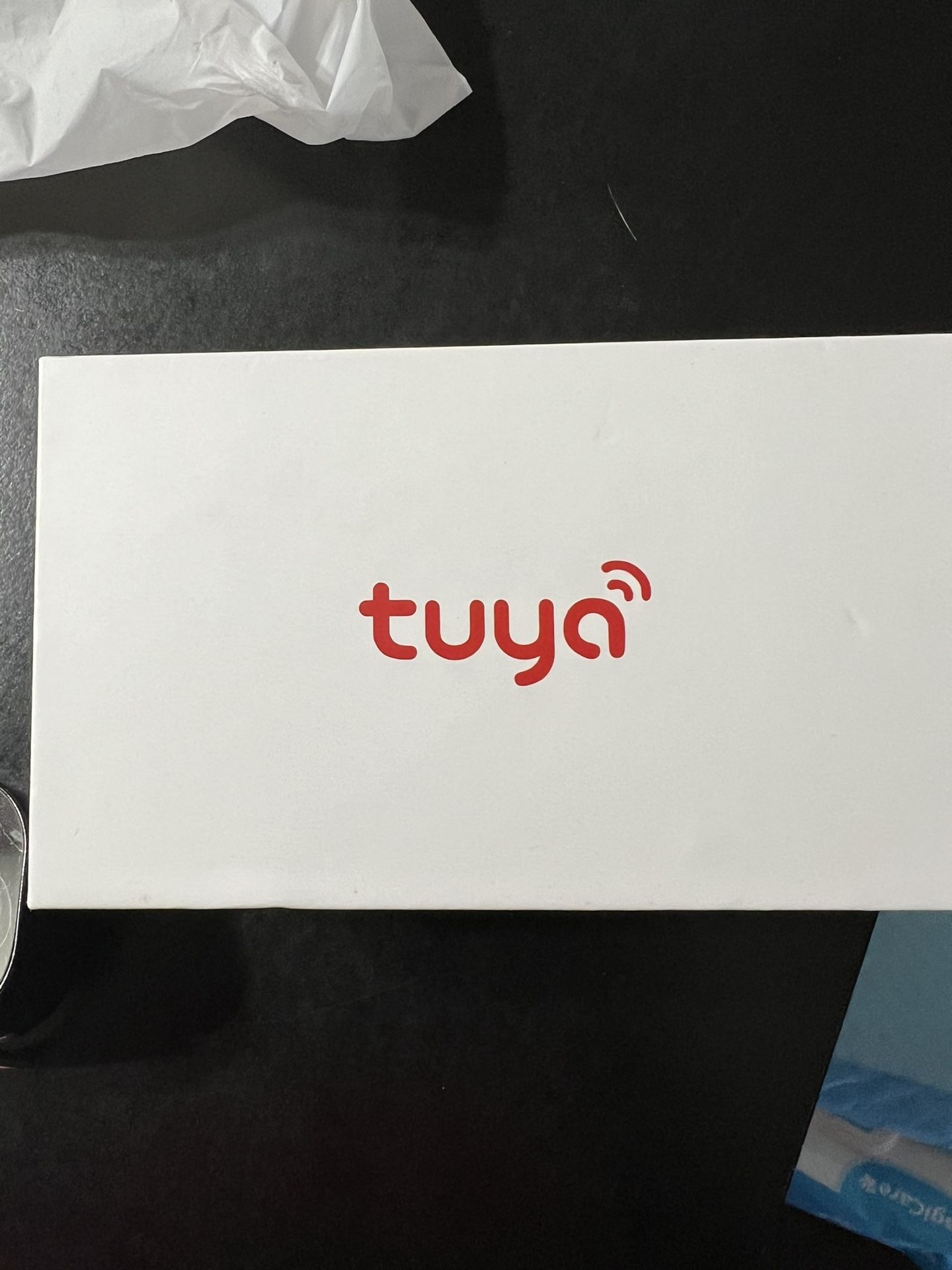 Tuya Clock With Built-in WIFI camera