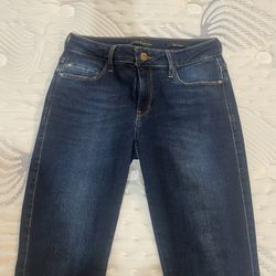 GUESS jeans