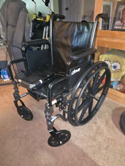 Drive wheelchair