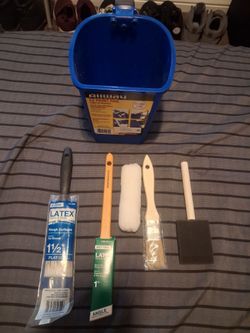 Painting Kit with Pail, Brushes, and Roller