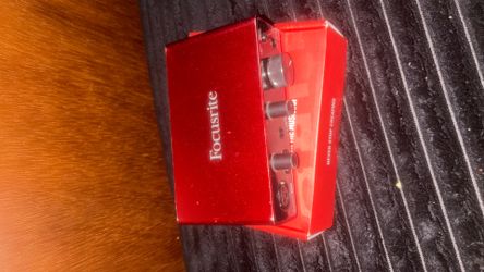 Scarlet solo interface