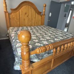King size bed