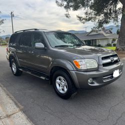 2005 Toyota Sequoia