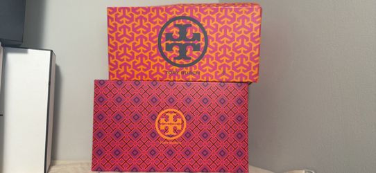 Empty Boxes 