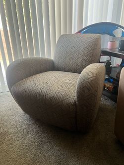 Swivel chair
