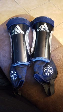 Adidas Club Pro Shingaurds