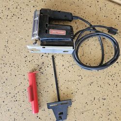 Vintage Craftsman Sabre Saw. Works!