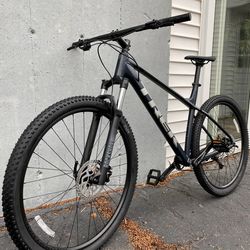 Trek Marlin 7 Alpha Aluminum