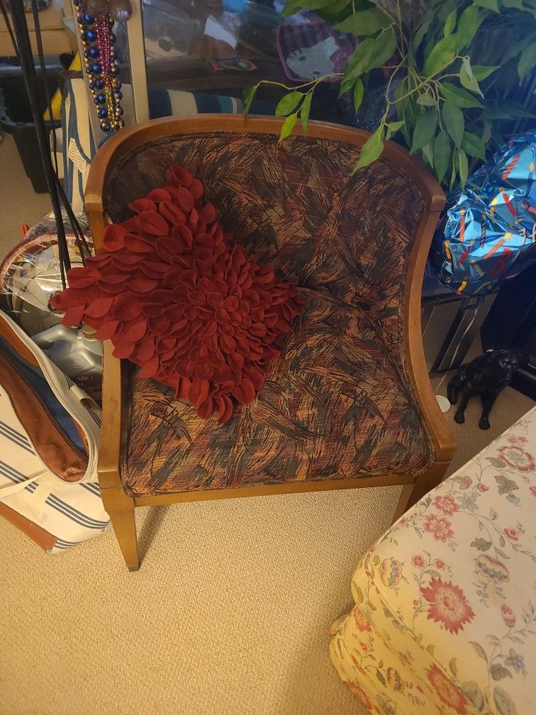Antique Slipper Chair