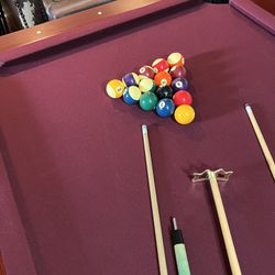 Exquisite Pool Table Ohlhausen