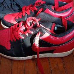 Jordan 1 Phat Low Size 9.5 