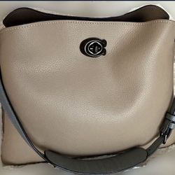 Coach Willow Shoulder Bag 
