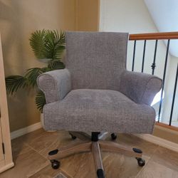 Upholstered Office Chair