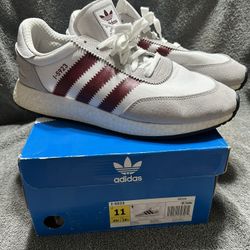 Men’s Adidas sz 11