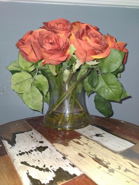 Slik Rose Flowers $18