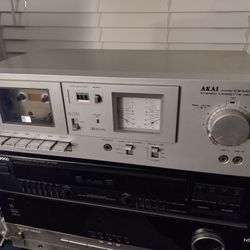 AKAI Tape Deck