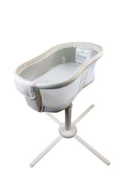 Halo bassinet