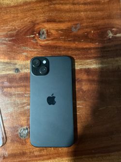 Apple iPhone 15 Plus Midnight Black