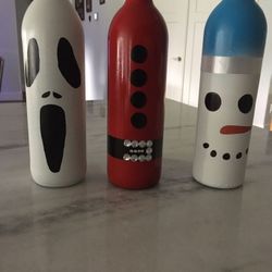 Christmas / holiday wine bottles
