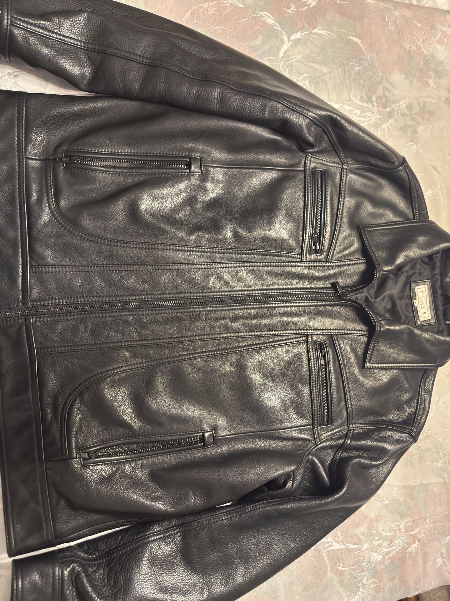 Men’s Leather Jacket