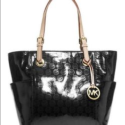 Micheal kors shoulder bag/purse