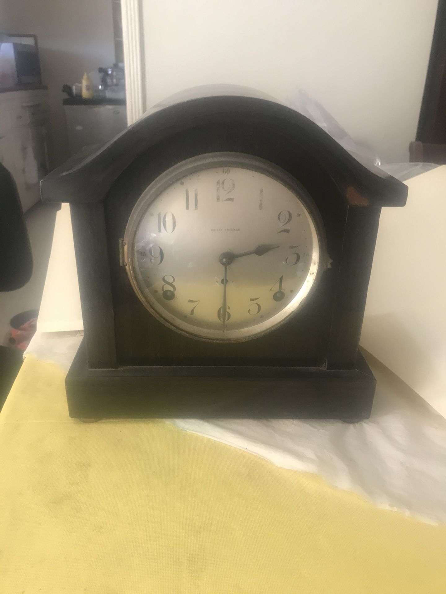Old Seth Thomas Clock 91/4 W X 91/4 High!
