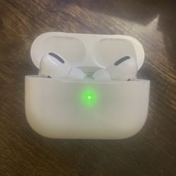 Apple AirPods Pro 2nd Gen + FREE  Free Air Pods