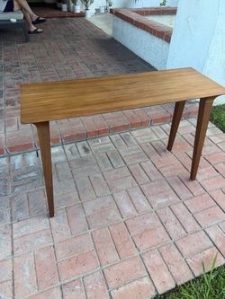 STUA Lau Designer Table / Desk – Walnut – Made in Spain
