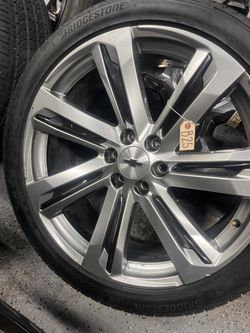 2025 Cadillac Escalade Sport 6 Lug 24 Inch OEM Wheels