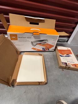 GBC HeatSeal H300 12.5" Pouch Laminator - Brand New (Open Box / Machine Sealed)