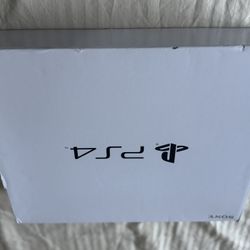 PlayStation PS4 Slim 