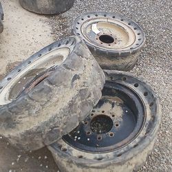 Bobcat Tires