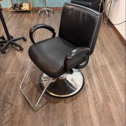 Black Salon Chairs With Chrome Swivel Base