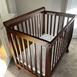 Mini Sold Wood Crib