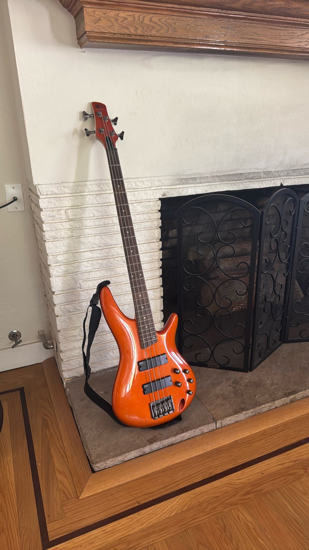 Like New Ibanez Bass Guitar